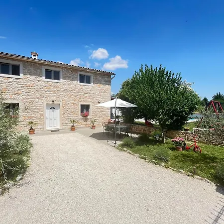 Vakantiehuis House Furlani *